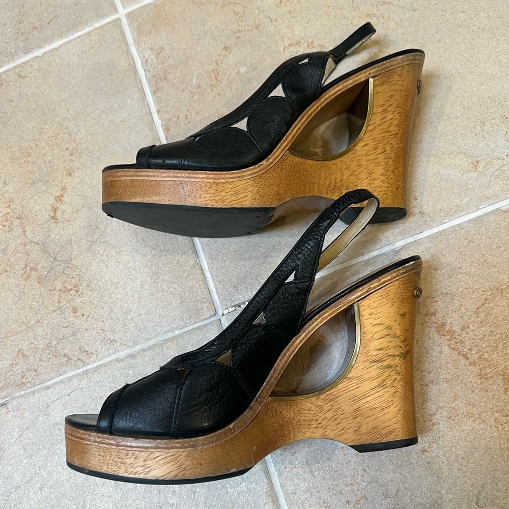 Black Michael Kors Platform Sandals wood cutout sole.